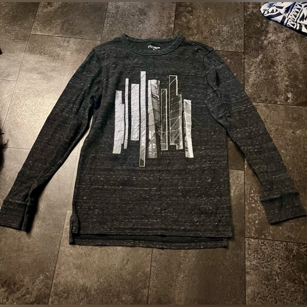 Express Heathered Black Graphic Long Sleeve Thermal Shirt
